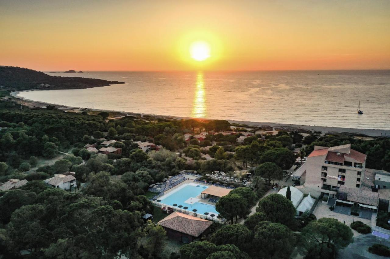 Готель Belambra Clubs Belgodere - Golfe De Lozari Екстер'єр фото